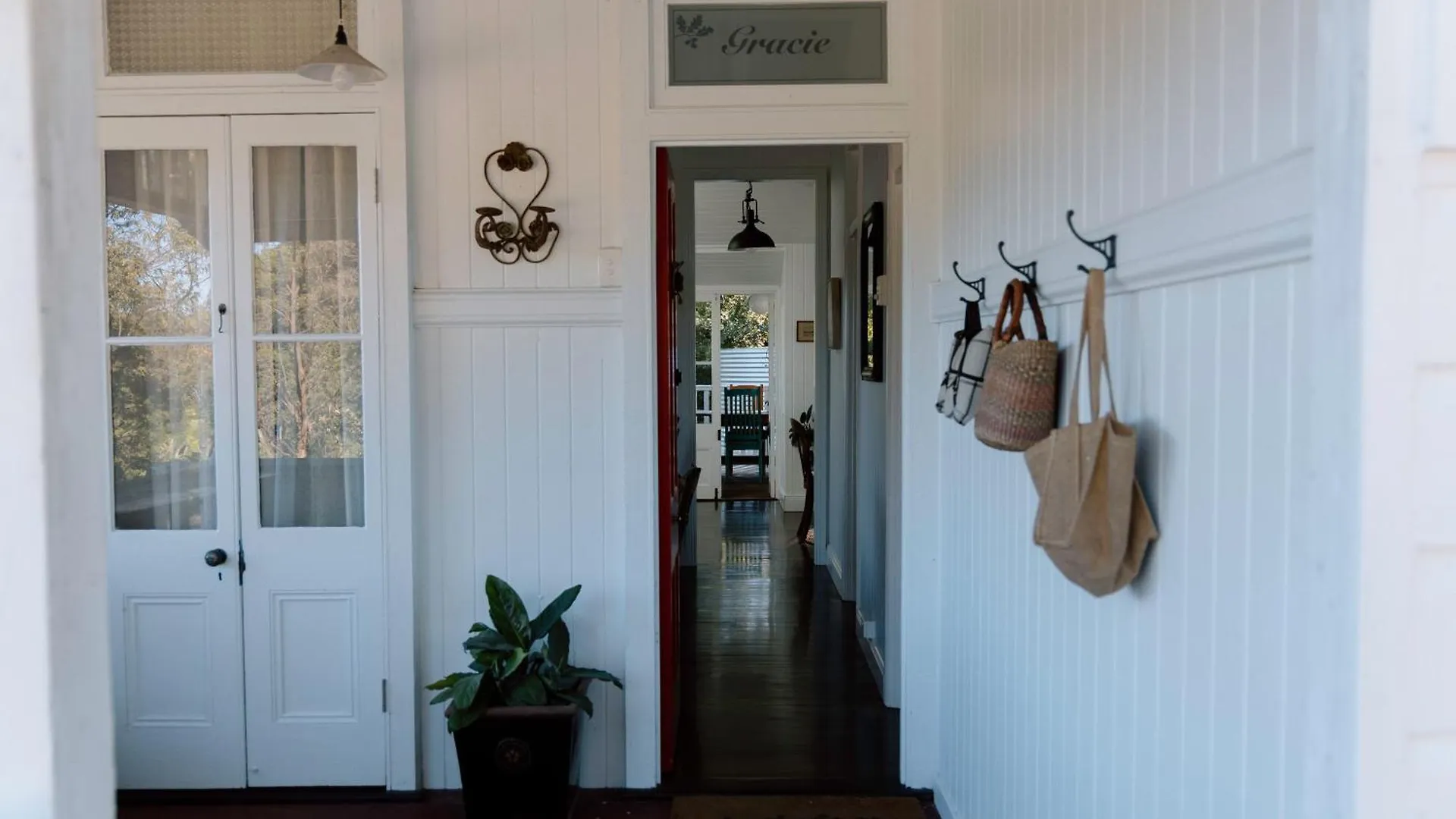 Gracie Cottage Romantic Secluded Hinterland Escape For 2 Mapleton